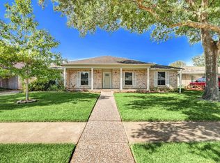 16407 Locke Haven Dr, Houston, TX 77059