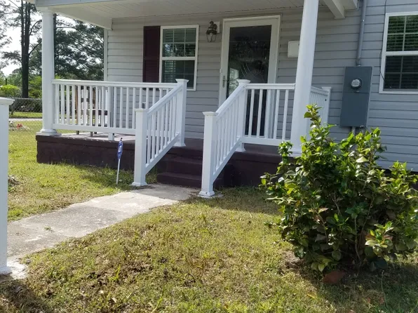 122 Center St, Williamston, NC 27892