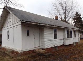 1215 N Spring St, Independence, MO 64050