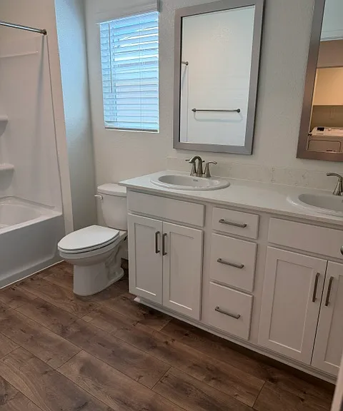 2915 Porcelain St — Photo 14