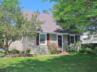 560 108th Ln NW, Coon Rapids, MN 55448