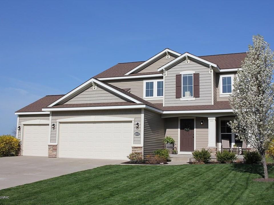 1st image of 4413 Equestrian Dr