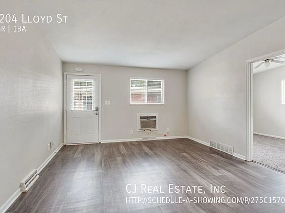 2nd image of 4204 Lloyd St