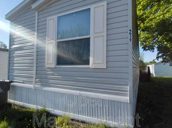 301 Mantle Ave, Jackson, MI