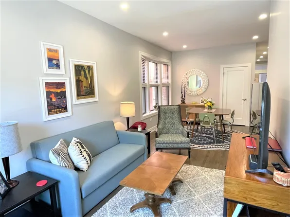 1455 W Farragut Ave #1, Chicago, IL 60640