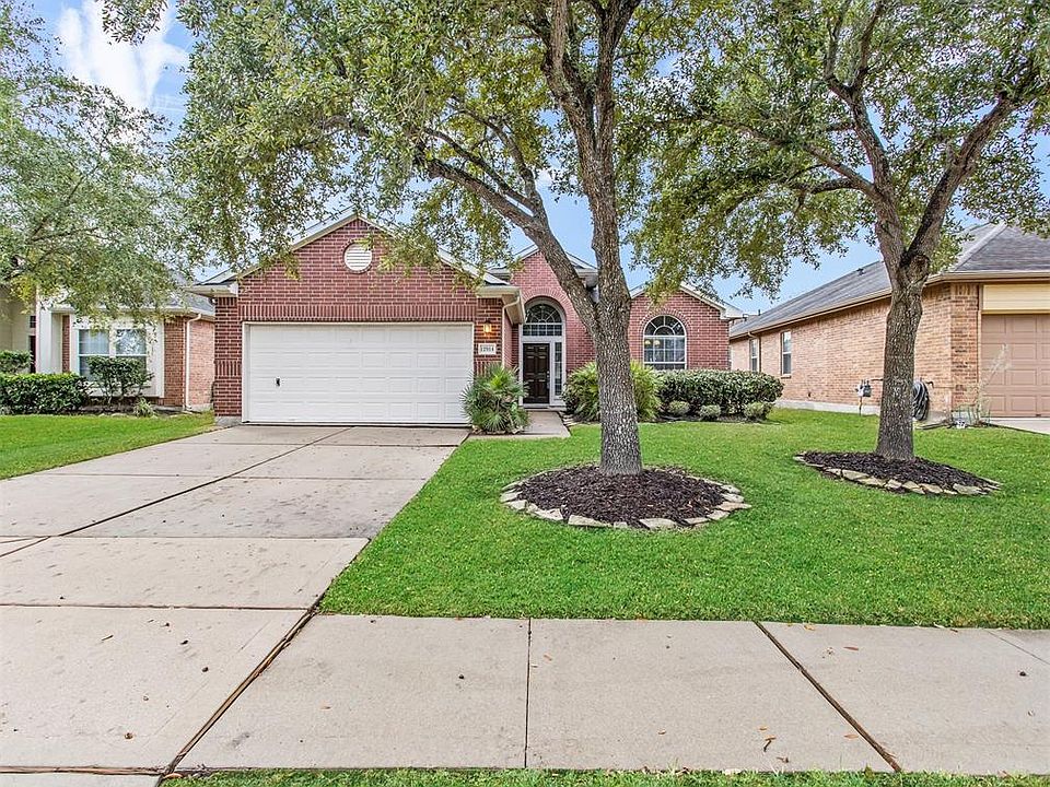 1st image of 12914 Meadow Springs Dr