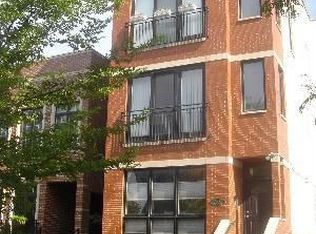 2418 W Cortland St #1, Chicago, IL 60647