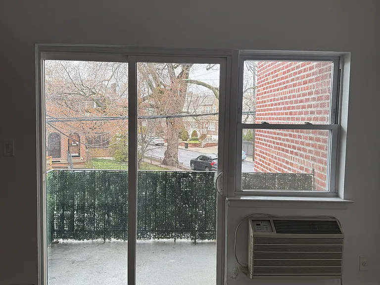 7550 Furmanville Ave #2 — Photo 11
