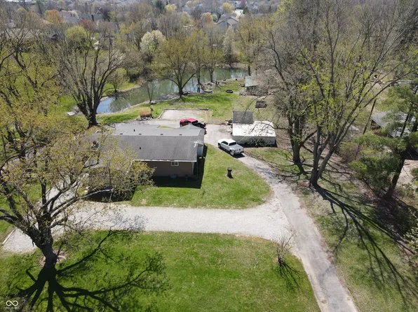 3311 Stella St, Greenwood, IN 46143