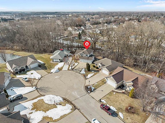 3rd image of 2732 W Independence Ct