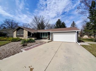 12740 W Zinke Dr, Brookfield, WI 53005
