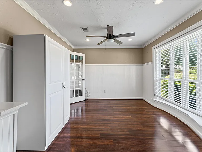 3202 Greenham Ct — Photo 5
