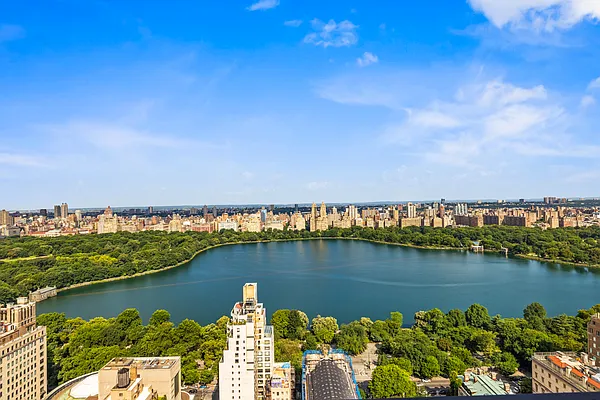45 East 89th Street #39D in Carnegie Hill, Manhattan