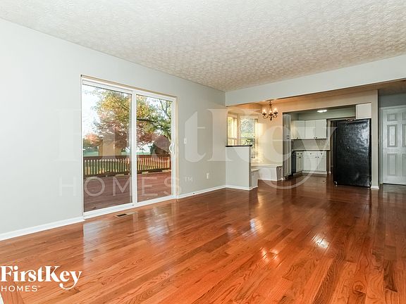 4th image of 5458 Concord Crossing Dr