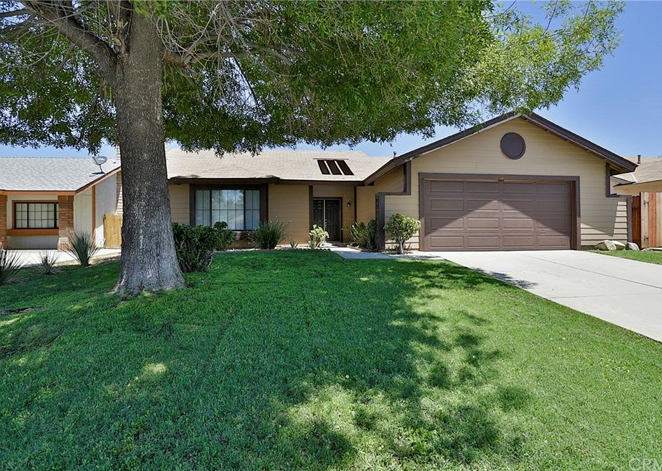 1st image of 25948 Delphinium Ave