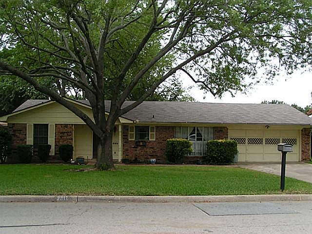 1st image of 2911 Southridge Dr
