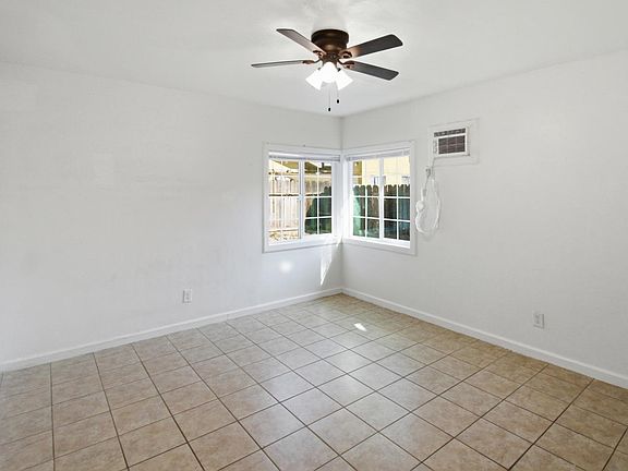 5th image of 889 E 23rd St