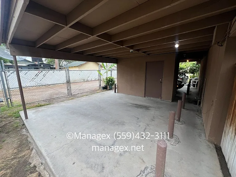 2423 E Lewis Ave #A — Photo 8