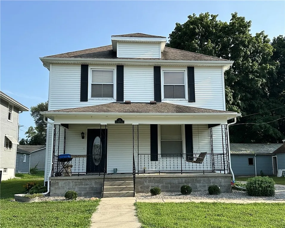 22 E Woodyard Ave photo 1