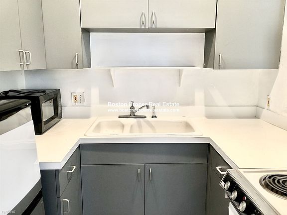 29 Cumberland #2 Boston - Back Bay Unit Photo 2