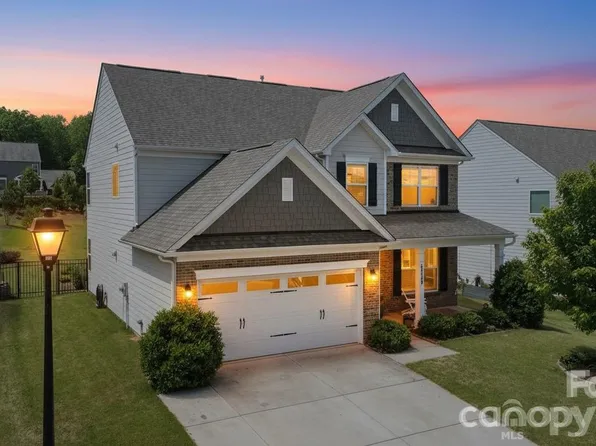 5339 Pembrey Dr, Denver, NC 28037