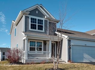 750 Catamaran Cir, Pingree Grove, IL 60140