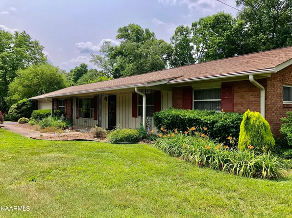 8129 Chesterfield Dr, Knoxville, TN 37909