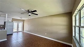 1516 Alabama Ave — Photo 6