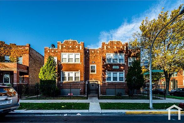 1st image of 2611 W 64th St #6400