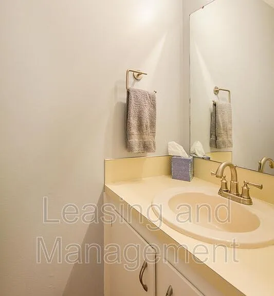 2156 Forest Lakes Blvd — Photo 13