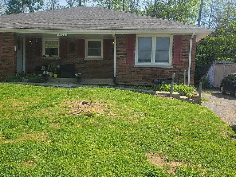 1425 Huntsville Dr #1425B — Photo 1