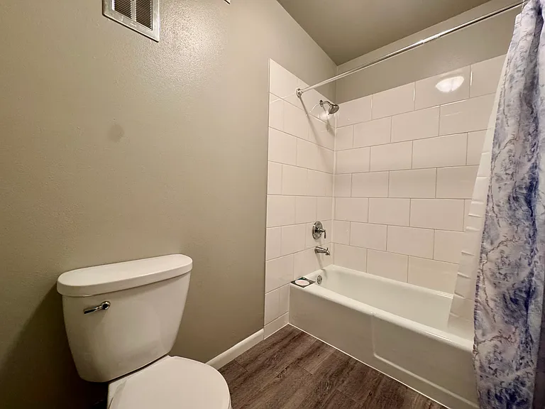 3105 W Saint Louis St — Photo 9