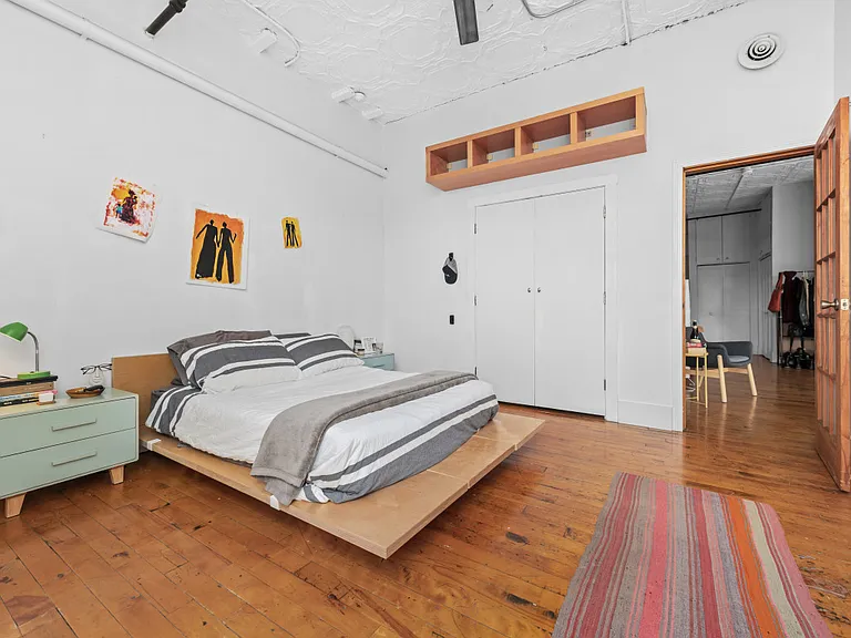10 Williams St #44 — Photo 16