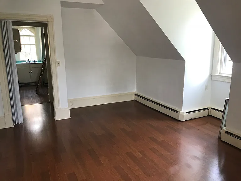 901 Berkeley Ave #6 — Photo 5