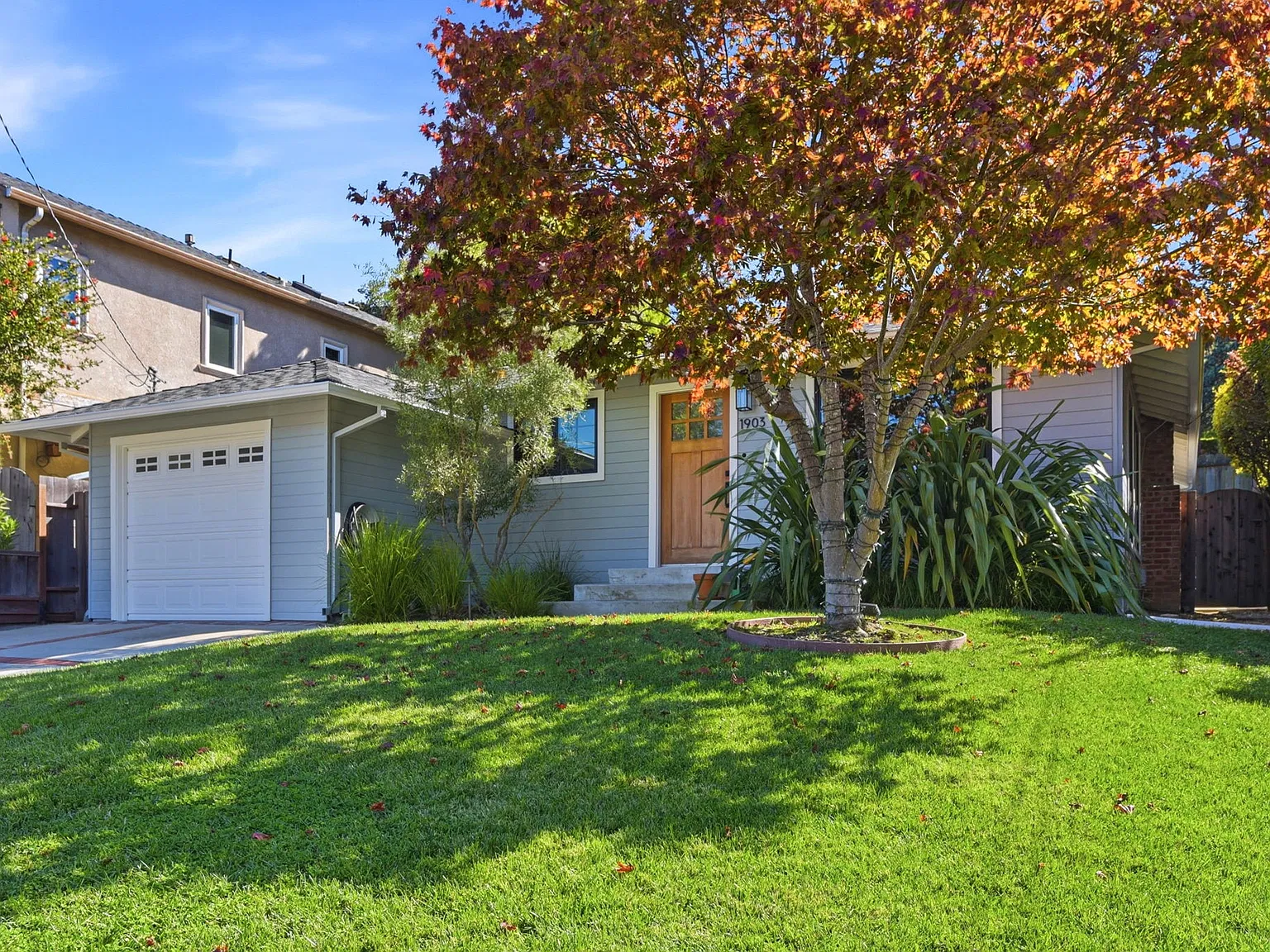 3 bed, 1407 sqft, $6,200 — Photo 3