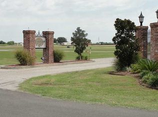 11424 Twin Oaks Cir, Maurice, LA 70555