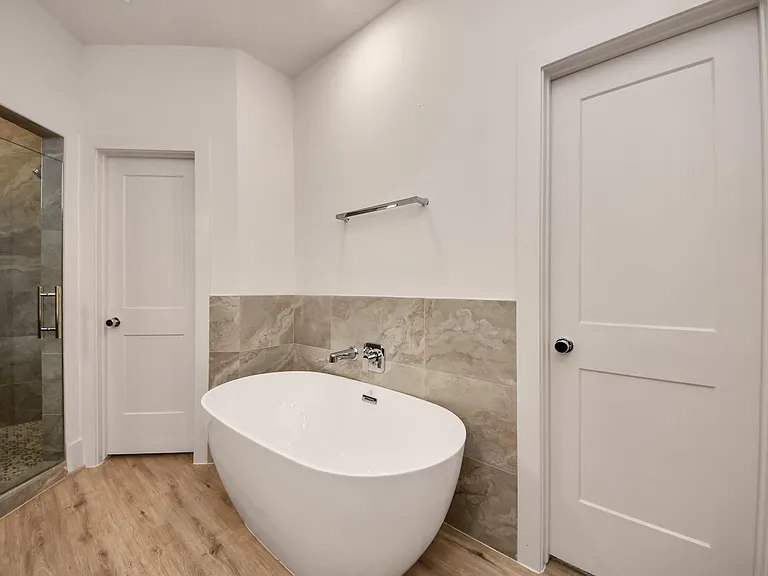 1044 Homer St — Photo 30
