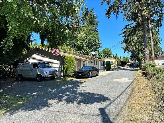 2nd image of 3503 204th Street SW