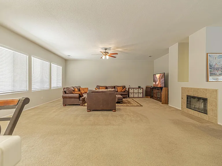 5549 Las Brisas Ter — Photo 17
