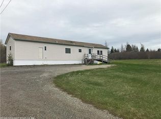 302 Kennebec Rd, Machias, ME 04654