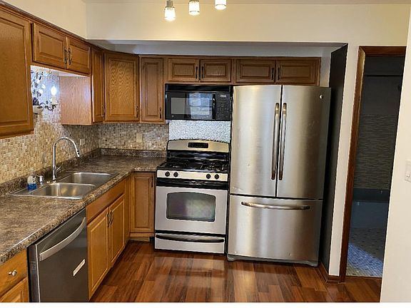 4th image of 11235 Moraine Dr #1S