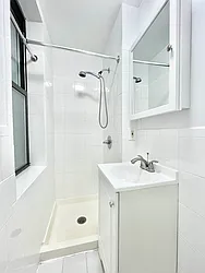 Rented by HOLTON REAL ESTATE INC.