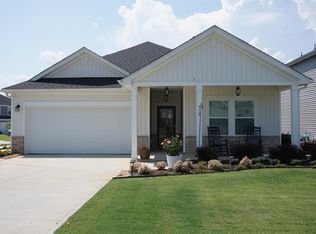 312 Garrison Grove Dr, Simpsonville, SC 29680