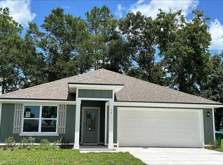 97 Hawthorn Pass, Crawfordville, FL 32327