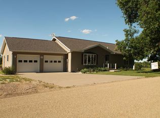 301 W 3rd St, Orient, IA 50858