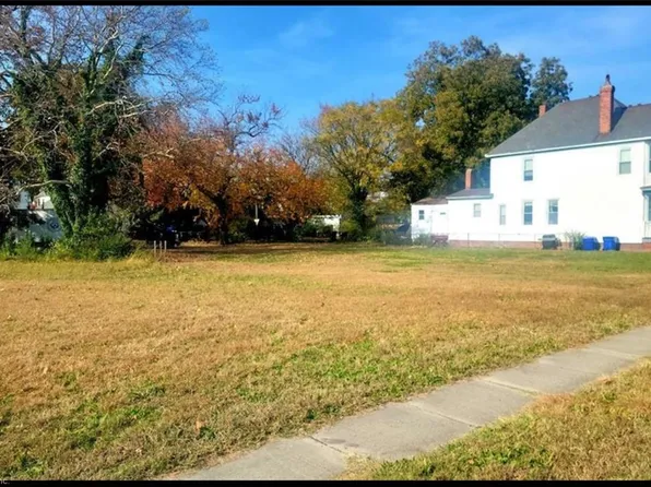 634 Broad St, Portsmouth, VA 23707