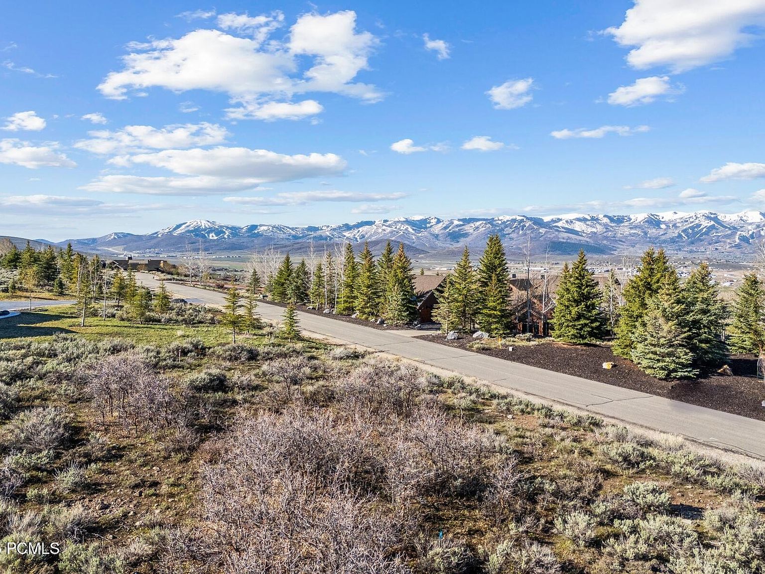 7991 N West Hills Trl