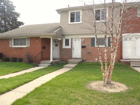 8130 Busko Ave, Warren, MI 48093
