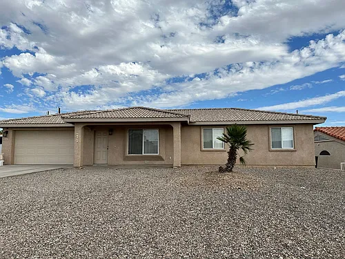 1514 Pebble Dr Photo 1