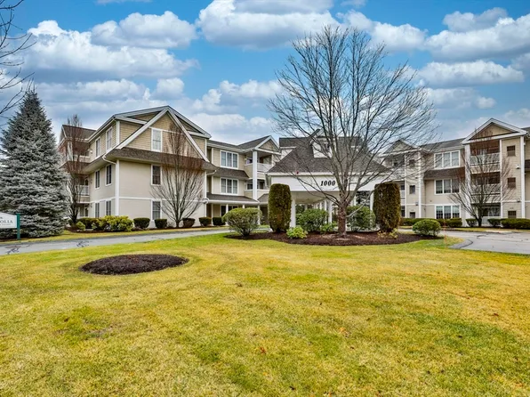 1124 Emerald Ct #1124, Tewksbury, MA 01876